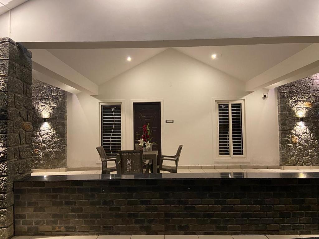 Rr Holidays - Home Stay 科代卡纳尔 外观 照片